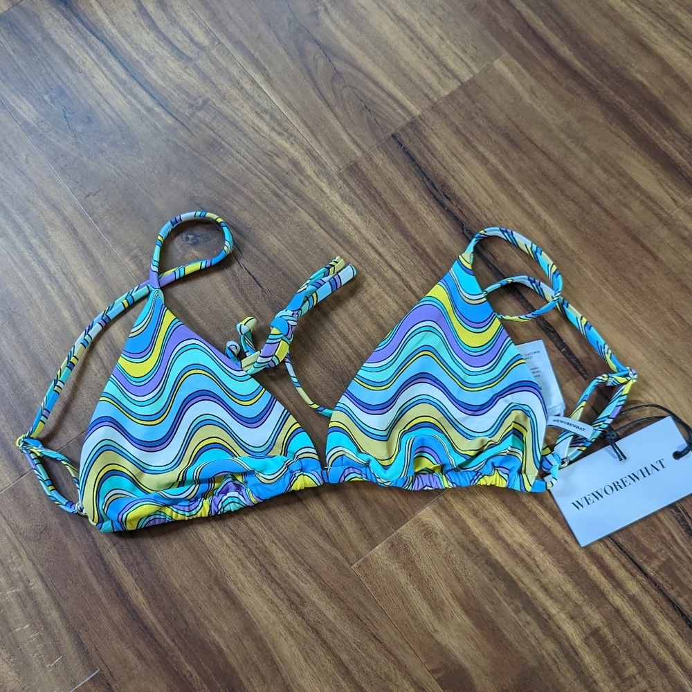 NWT WeWoreWhat Cooper Bikini Top